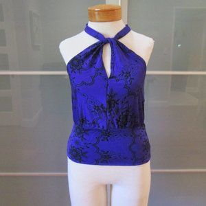 Nieves Lavi Front Keyhole Tank Top